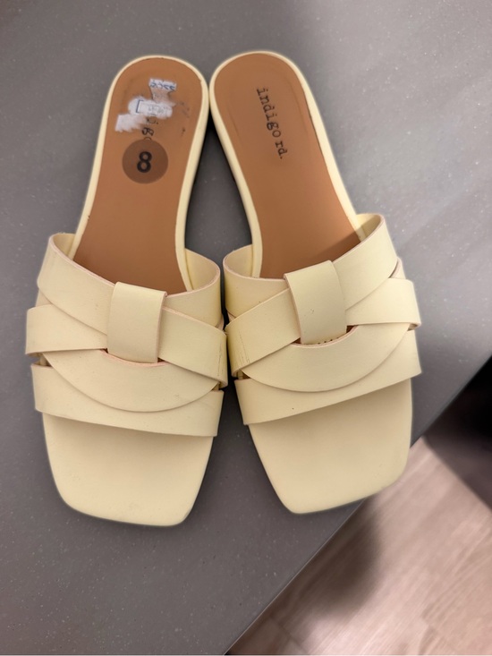 Indigo rd Shoes - Indigo rd Cream Braided Slide Sandals - Women. Size 8. Worn once.